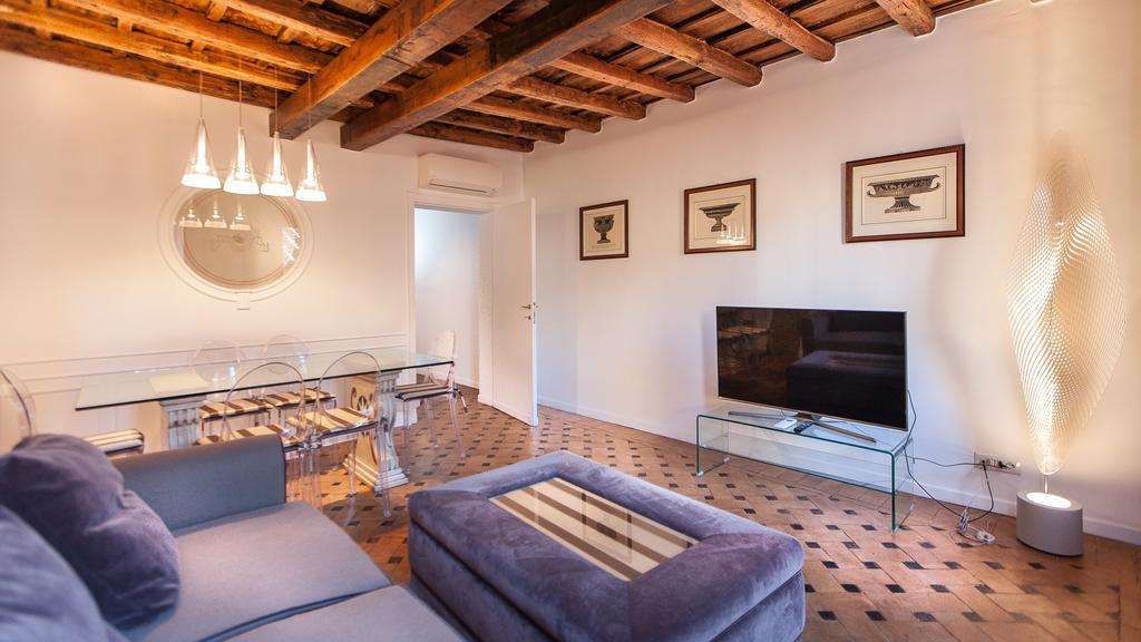 Rental In Rome - Scala Suite Eksteriør bilde