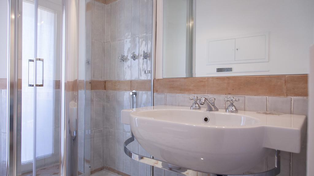 Rental In Rome - Scala Suite Eksteriør bilde